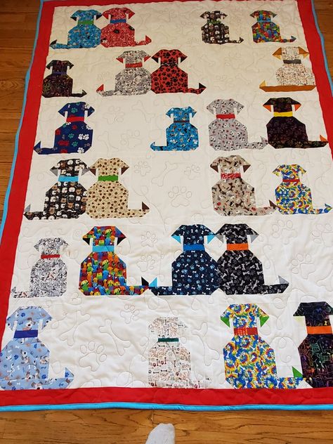 Quilts With Dogs, Puppy Quilt, Dachshund Quilt, Pig Quilt, Kid Quilts Patterns, Boys Quilt Patterns, I Spy Quilt, Log Cabin Quilt Pattern, Dog Quilts