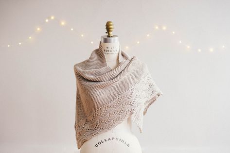 Ravelry: Lacewing by Josée Paquin Shawl Knitting Pattern, Knit Basket, Lace Knitting Patterns, Shawl Knitting Patterns, Scarf Knitting Patterns, Lace Shawl, Shawl Pattern, Garter Stitch, Summer Night