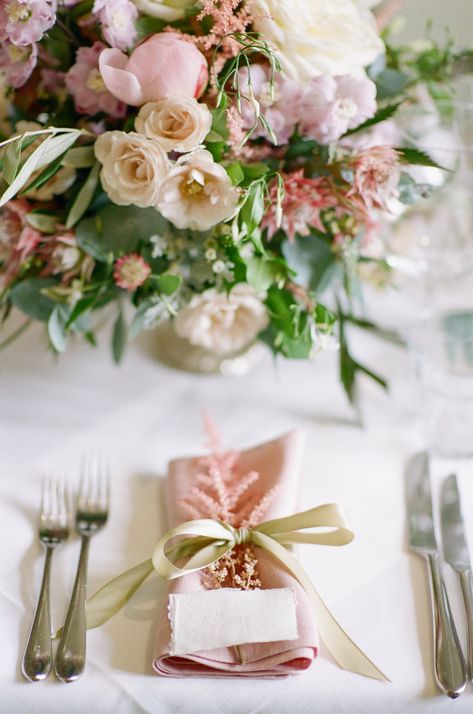 Astilbe and ribbon on blush napkins, with hand-written calligraphy name tags. Flower On Napkin Wedding, Sunset Meadow, Calligraphy Name, Boho Bridal Shower, Perfect Picnic, Boho Bridal, Wedding Napkins, Hand Written, Name Tags