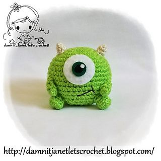 Musings of an Average Mom: Free Monsters Inc. Crochet patterns Monsters Inc Crochet, Disney Crochet Patterns, Crochet Monsters, Crochet Disney, Pola Amigurumi, Mike Wazowski, Crochet Hook Sizes, Crochet Gifts, Crochet Animals