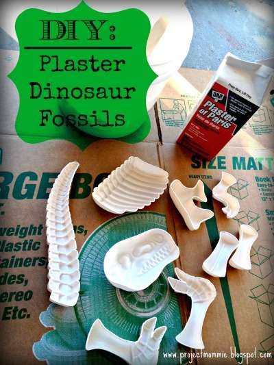 Dinosaur Excavation Pit Dig and Fossil Puzzle Birthday Party | CatchMyParty.com Diy Dinosaur Fossil Dig, Dinosaur Party Diy, Paleontology Party, Jurassic Craft, Dinosaurs Birthday Party, Festa Jurassic Park, Dino Dig, Dinosaurs Birthday, Jurassic Park Party