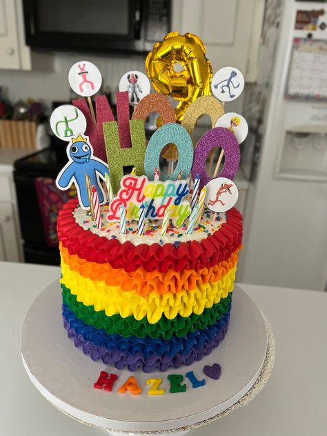 Rainbow Friends Birthday Party Cake, Pastel Rainbow Friends, Rainbow Friends Cake, Rainbow Friends Birthday Party, Friends Birthday Cake, Rainbow Themed Birthday Party, 6th Birthday Cakes, Friends Cake, Rainbow Friends