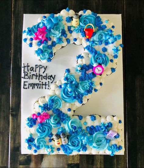 Emmitt's 2nd Birthday Cake Number Cupcake Cake, Anna Birthday Party, Blue's Clues Birthday Party, Clue Party, 1st Birthday Girl Decorations, Blue Birthday Parties, 3rd Birthday Cakes, Twins 1st Birthdays, 2nd Birthday Party Themes