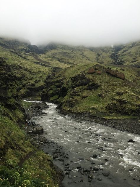 Moving To Ireland, Lay Low, The Fog, Nature Aesthetic, Pretty Places, Roman Empire, Natural World, Mother Earth, The Great Outdoors