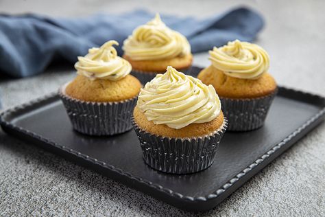 Passionfruit Cupcakes Recipes, Passionfruit Cupcakes, Milk Frosting, Healthy Cakes, Fruit Cupcakes, Vanilla Bean Paste, Cupcake Tins, Loaf Recipes, Gourmet Cooking