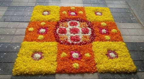 Rangoli Designs Ganesha, Flower Rangoli Designs For Diwali, Onam Rangoli, Simple Rangoli Designs For Diwali, Square Rangoli, Rangoli Lotus, Sanskar Bharti Rangoli Designs, Flower Rangoli Designs, Rangoli Designs For Diwali