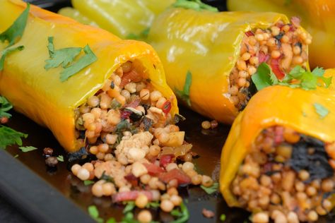 Tempeh and Couscous Stuffed Cubanelle Peppers | Meatless Makeovers Cubanelle Pepper, Italian Stuffed Peppers, Adzuki Beans, Fall Breakfast, Tempeh, Peppers Recipes, Plant Based Protein, Foods With Gluten, Couscous