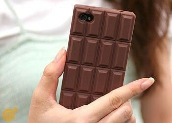 I Want Chocolate, Phone Case Iphone 11, Creative Iphone Case, Strawberry Chocolate, Chocolate Design, Case Iphone 11, Pretty Phone Cases, Ipod Cases, Cute Cases