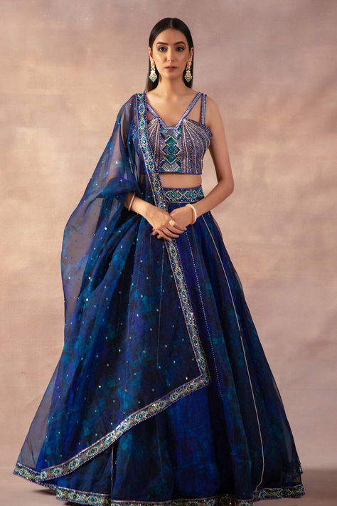 Blue Fashionable Girl's Embroidered Organza Printed Square Blunt V Digital Print Lehenga Peacock Blue Lehenga, Digital Print Lehenga, Sheer Dupatta, Lehenga Pattern, Blue Lehenga, Padded Blouse, Stylish Short Dresses, Half Saree Designs, Indian Designer Outfits