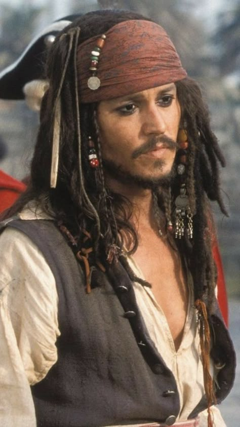 Never Will There Ever Be More Perfect Or Funnier Jack Sparrow Then Johnny Depp #JUSTICFORJOHNNYDEPP Jack Sparrow Wallpaper, Jack Sparrow Costume, Johnny Depp Characters, Pirates Of Caribbean, جوني ديب, Barnabas Collins, Kaptan Jack Sparrow, Johnny Depp Style, A Pirates Life