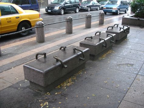 Seats, New York City | Dismal Garden  A bum-free bench that doubles up as a defensive barrier, with anti-skate elements. Designed by the NY architect firm Rogers Marvel, a company responsible for many of the new defensive design features in downtown Manhattan. The sculptural street barrier is also part of the design as is the anti-skate wall in the top corner. Homeless Architecture, Hostile Architecture, Barrier Free Design, Urban Ideas, Collage Work, Barrier Free, Downtown Manhattan, Work Project, Installation Design