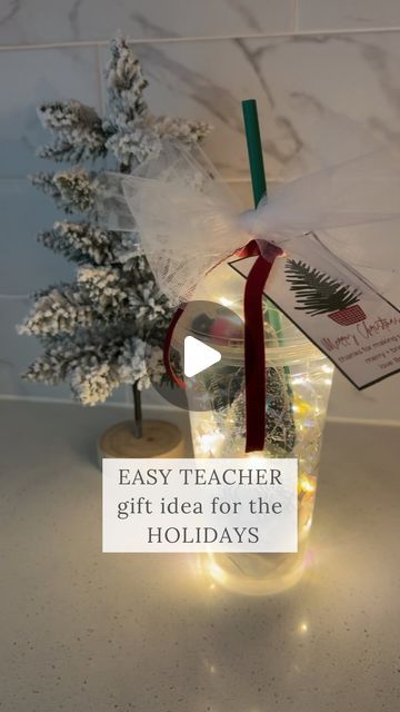 Jade on Instagram: "Easy holiday teacher gift idea 🎄 I love giving a gift card in a fun and festive way for Christmas teacher gifts. I grabbed some twinkly lights, fake snow, paper shreds, a bottle brush tree, and some tulle. Most of it I was able to grab from the target dollar spot! #teachergift #teachergiftideas #teachergifts #christmasgiftidea #christmasteachergift #diychristmasgifts #giftsforteachers #diygifts Christmas teacher gift idea" Creative Ways To Give Gift Cards, Unique Teacher Christmas Gifts, Christmas Teacher Gift Ideas, Teacher Christmas Gift Ideas, Christmas Teacher Gifts, Snow Paper, Diy Teacher Christmas Gifts, Christmas Teacher Gift, Gift Card Presentation