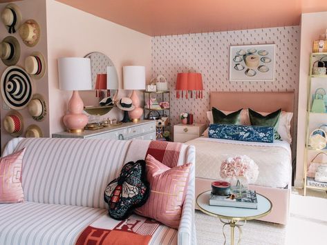 Woman lives in a colorful 500-square-foot apartment in New York City Fashionable Bedroom, Feminine Interior, Pink Bedspread, Pink Headboard, Square Shelf, Aesthetic Interior, Pretty Storage, Small Chest Of Drawers, Wallpaper Inspiration