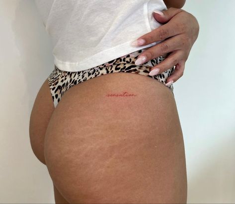 Word On Hip Tattoo, Initial Tattoo On Hip, Side Glute Tattoo, Cheek Tattoo For Women, Name On Buttcheek Tattoo, Bum Cheek Tattoo Women, Little Hip Tattoos Women, Low Hip Tattoo, Tattoo Hips Women