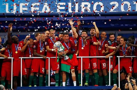 "After a few selfies and a lot of jumping around, Ronaldo lifts the trophy, screams with delight and starts kissing it. He looks like he cannot believe this has happened. The worst moment of his career has turned into the greatest." #CR7 Portugal Euro 2016, Portugal Vs France, Portugal Football Team, Portugal Team, Portugal Euro, Cristiano Ronaldo Real Madrid, Euro Cup, Ronaldo Real Madrid, Major League Soccer