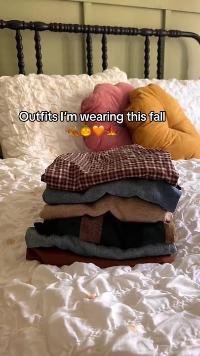 Herbst Bucket List, Hallowen Ideas, Mode Grunge, Preppy Fall, Autumn Fits, Fall Inspo, Fall Feels, Rory Gilmore, Fall Fits