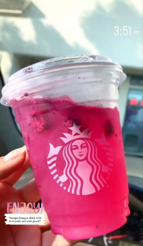 #recipe #aesthetic #starbucks #starbucksrecipes #starbucksdrinksrecipes #drink #delicious #delish Fruity Starbucks Drinks, Cute Starbucks Drinks, Fruity Starbucks, Aesthetic Starbucks, Starbucks Orders, Starbucks Order, Recipe Aesthetic, How To Order Starbucks, Starbucks Inspired Ice Coffee