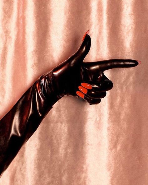 Delia Deetz, Gloves Aesthetic, Model Ideas, Yeah Yeah, Latex Gloves, Black Leather Gloves, Photo Series, Love To Shop, Leather Lace