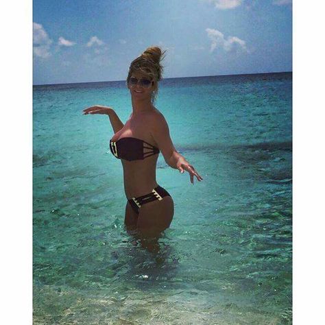 Kim Kim Zolciak Biermann, Swimsuit Pics, Kim Zolciak, Teresa Giudice, Lets Move, Beach Cruise, Real Housewives, 21st Century, Bathing Beauties