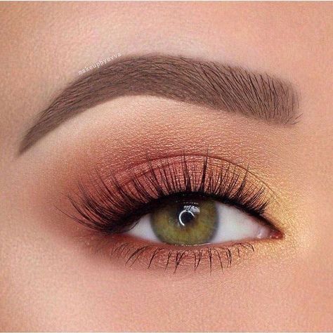 Brows Tutorial, Sunset Eyes, Soft Sunset, Summer Eye Makeup, Make Up Designs, Healthy Makeup, Eye Makeup Images, Orange Eyeshadow, Yellow Eyeshadow