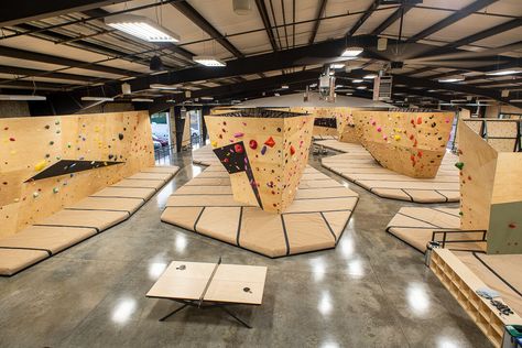 Bend — The Circuit Bouldering Gym Indoor Bouldering, Indoor Climbing Gym, Home Climbing Wall, Bouldering Gym, Indoor Climbing Wall, Rock Climbing Gym, Bouldering Wall, Climbing Walls, Safety Video