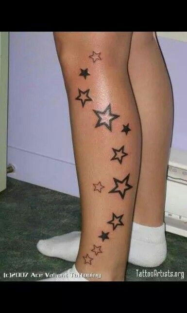 Cuteee Leg Tattoo Design For Men, Leg Tattoo Design, Star Foot Tattoos, Tattoo Design For Men, Shooting Star Tattoo, Half Sleeve Tattoos Forearm, Lower Leg Tattoos, Thigh Tattoo Designs, Female Tattoos