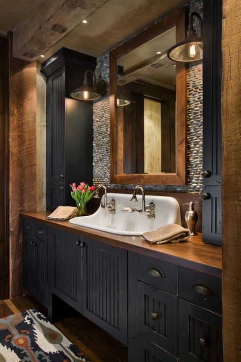 Rustic yet refined mountain home surrounded by Montana’s wilderness Locati Architects, Bilik Air Kecil, Makeover Kamar Mandi, Western Montana, Rustic Farmhouse Bathroom, Farmhouse Bathroom Remodel, Farmhouse Bathroom Decor Ideas, Modern Rustic Farmhouse, Rustic Bathroom Vanities