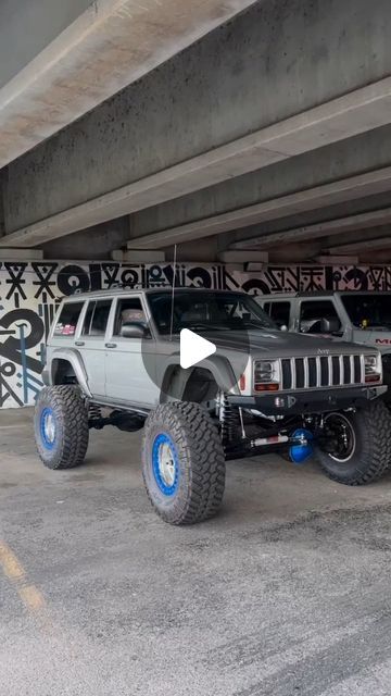 🇺🇸XJ.OFFROAD🇺🇸 on Instagram: "Cleanest rig I've seen in a while! 👊
.
Owner: @rubiconkillerxj
.
-------------------------------------
Like 📸❤️ | Share! | Tag your friends! 👍
-------------------------------------
#Jeep #ZJ #WJ #WK #TJ #JK #YJ #CJ #MJ #XJ #JeepXJ #Cherokee #JeepCherokee #RockCrawler #Rubicon #Offroad #JeepBeef #Jeepology #Lift #Tires #Axles #LED #RockCrawler #Mud #Truck #Wrangler #BeatNotBabied #BuiltNotBought #SixBangin" Jeep Zj, Jeep Yj, Jeep Xj, Jeep Cherokee Xj, Rock Crawler, Jeep Cherokee, Tag Your Friends, Tires, Jeep