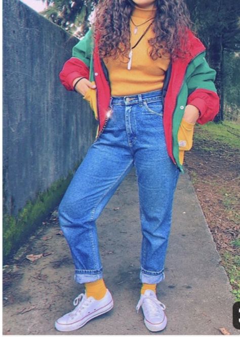 Orange And Jeans Outfit, School Vintage Outfits, Penny Tovar, 90s Vintage Outfits, Classy Outfits For Teens, 80s Inspired Outfits, Outfits For Teens For School, Look 80s, Outfit 90s