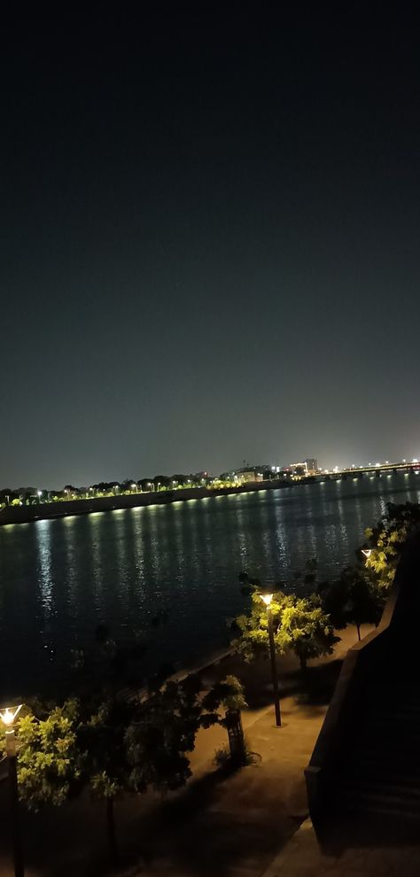 Riverfront Snap, Riverfront Ahmedabad Snapchat, Ahmedabad City Photography, Ahmedabad Night Snap, Splendor Bike Background, Riverfront Ahmedabad, Splendor Bike, Bike Background, Ahmedabad City