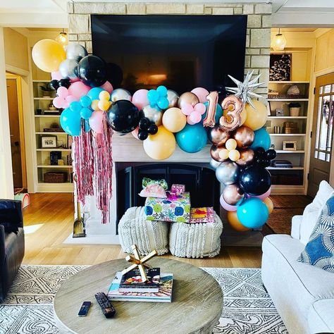 Party Hop 🎉 Decor & Balloons on Instagram: “Where are all my M A R C H birthdays 🎂 at?? 🎉 We love making your at home celebrations just a little more ✨EXTRA ✨ We’ve got a special…” Fireplace Balloon Decor, Balloons On Fireplace Mantle, Balloon Garland On Fireplace, Fireplace Balloon Garland, Twodles Birthday, Decor Balloons, Swift Party, My M, Taylor Swift Party