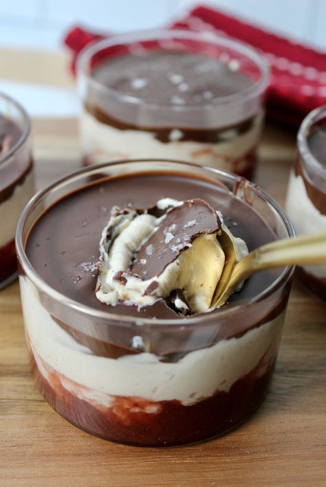 Easy Yogurt Dessert Recipes, Greek Yogurt With Peanut Butter, Activia Yogurt Recipes, Snacks With Yogurt, Healthy Recipes With Greek Yogurt, Plain Greek Yogurt Recipes Dessert, Recipes Using Yogurt, Vanilla Yogurt Recipes, Buster Bars