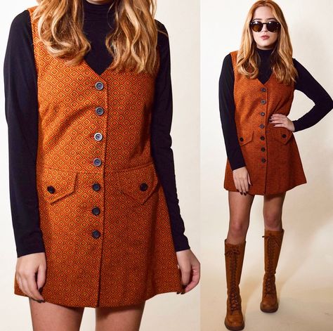 1960s authentic vintage groovy geo print button down jumper/tunic/mini sweater vest dress women's size small 60s Sweater Vest, 60s Attire For Women, 60s Vest, 70s Jumper, 1960s Outfit, Vintage Retro Outfits, Sweater Vest Outfit Women, Button Down Sweater Vest, Sweater Vest Dress