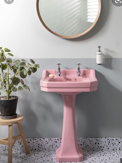 Bathrooms Decorations, Pink Sink, Pink Bathrooms, Burlington Bathroom, Pink Toilet, Bathroom Revamp, Classic Bathroom Design, Bathroom Sanitary, Vintage Colour Palette