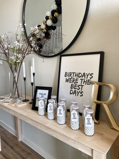 Biggy Smalls First Birthday, Biggie Smalls Party Favors, Notorious Big One Birthday Food Ideas, Biggie Smalls Themed Birthday Party, Biggie Birthday Theme, The Biggie One Birthday, Biggie One Birthday Party, Biggie Smalls 1st Birthday Party, The Big One Biggie Smalls Birthday