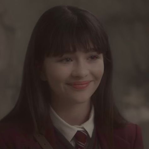 Stranger Things Face Claims, It Pfp, Salvatore Boarding School, Violet Baudelaire, Malina Weissman, The World Is Quiet Here, Lemony Snicket, Unfortunate Events, A Series Of Unfortunate Events