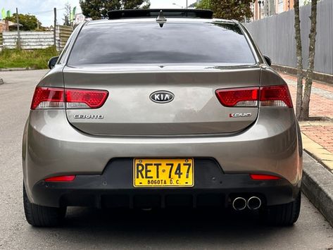 Kia Cerato Koup 2.0 - $ 39.800.000 Kia Cerato