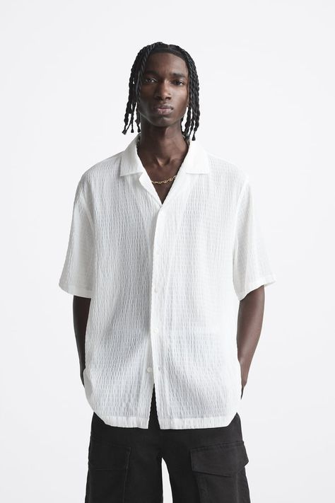 TEXTURED SHIRT - White | ZARA United States Outfit Homme, Vacation Outfits Men, Photography Shirts, Bracelets Tutorial, Shirt Outfit Men, Zara Men, Textured Shirt, Zara Portugal, White Shirt Men