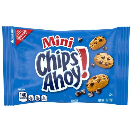 CHIPS AHOY! Mini Chocolate Chip Cookies are the CHIPS AHOY! cookies you know and love, bite-sized and baked to have the perfect amount of crunch. These mini cookies are made with lots of real chocolate chips. Enjoy the comforting taste of these mini chocolate chip cookies that are sure to become a household favorite treat. Make lunches at school or work more exciting by including CHIPS AHOY! mini, or grab these cookie snack packs to prep for a party or gathering. Regardless of the occasion these Nabisco Cookies, Soft Chewy Chocolate Chip Cookies, Chips Ahoy Cookies, Mini Chocolate Chip Cookies, Teddy Grahams, Bite Size Snacks, Bite Size Cookies, Best Chips, Mini Chips