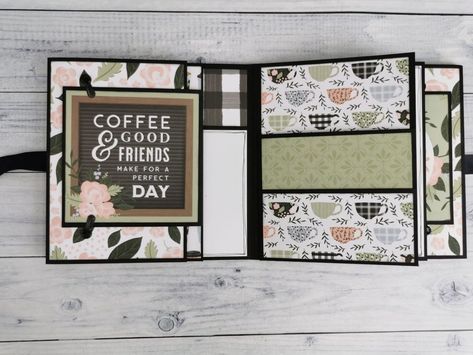 Small folio #1 – Scrap and Coffee Scrapbook Albums Tutorial, Camping Scrapbook, Folio Books, Scrapbook Design Layout, Handmade Scrapbook, Memory Album, Mini Album Tutorial, Scrapbook Tutorial, Album Diy