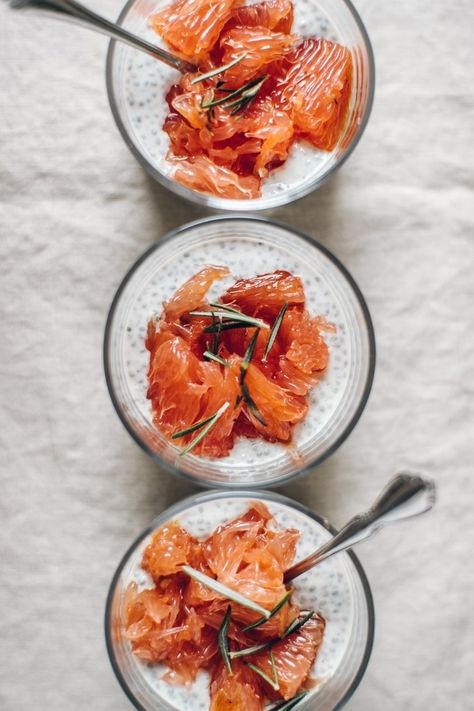 Greek Yogurt Chia Pudding with Roasted Grapefruit | Brewing Happiness Roasted Grapefruit, Yogurt Chia Pudding, Chia Pudding Recipes Healthy, Chia Puding, Parfait Breakfast, Chia Seed Recipes, Chia Pudding Recipes, Chia Seed Pudding, Chia Pudding