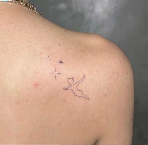 Peter Pan Star Tattoo Small, Peter Pan Fine Line Tattoo, Neverland Stars Tattoo, Neverland Tattoo Star, Simple Peter Pan Tattoo, Neverland Tattoo Ideas, Neverland Star Tattoo, Fine Line Disney Tattoo, Peter Pan Star Tattoo