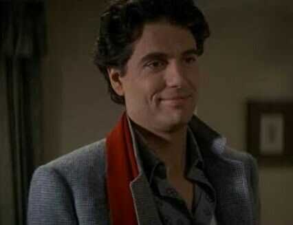 Chris Sarandon as Jerry Dandridge in "Fright Night" (1985) ... the most suave vampire we know ;) Fright Night 1985, Jerry Dandridge, Best Vampire Movies, Chris Sarandon, Sci Fi Horror Movies, Night Movie, Dog Day Afternoon, Vampire Movies, Best Horror Movies