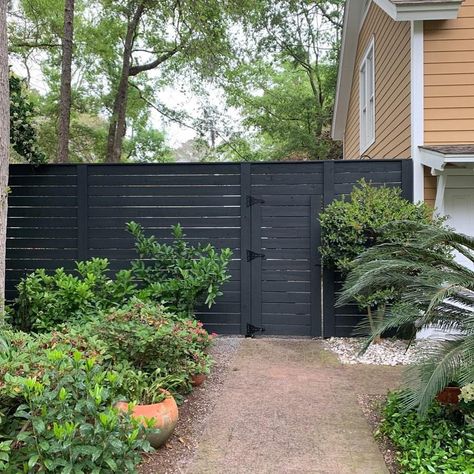 Sideways Fence Ideas, Dark Wood Fence Backyard, Dark Gray Fence, Black Stained Fence Backyards, Charcoal Grey Fence Paint, Dark Fence, Dark Grey Fence, Dark Gray House Exterior, Black Brick House