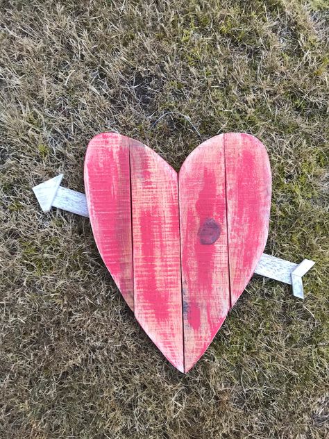 This Wall Decor item by KendrickHandcrafted has 16 favorites from Etsy shoppers. Ships from United States. Listed on 08 Dec, 2023 Shabby Chic Angel Wings, Wooden Angel Wings, Rustic Valentine Decor, Vday Decor, Simple Valentines, Angel Wings Decor, Rustic Love, Angel Wings Wall Decor, Shabby Chic Hearts