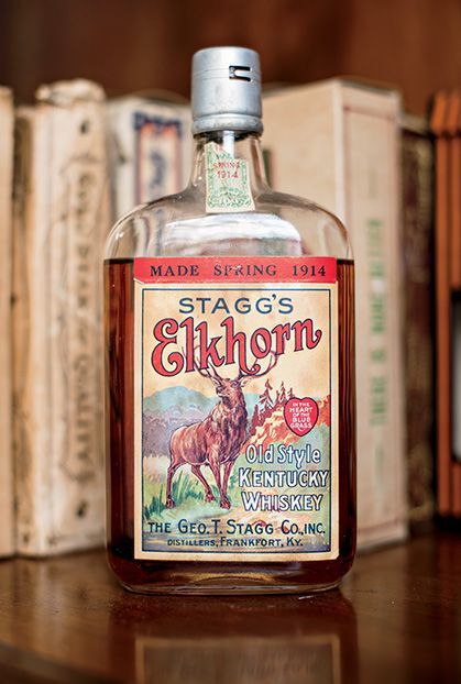 Vintage, Elkhorn - Kentucky bourbon bottle - from 1914. Vintage Alcohol Labels, Whiskey Collection, Vintage Alcohol, Lumber Jack, Whiskey Brands, Kentucky Bourbon, Whisky Bottle, American Whiskey, Alcohol Bottles