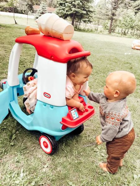 Cozy Coupe Ice Cream Truck, Cozy Coupe Truck, Cozy Coupe Makeover, Cozy Car, Modern Mom Style, Ontario Travel, Little Tikes, Ice Cream Truck, North South