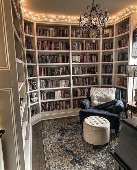 At Home Library, Dream Home Library, Cozy Home Library, Home Library Rooms, Bookshelf Inspiration, Dream Library, Dream Life House, Library Room, Home Library Design