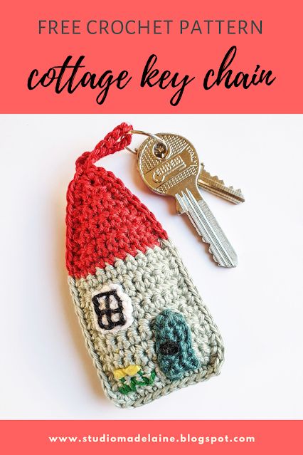 Crochet House Keychain Free Pattern, Crochet Small House Free Pattern, Crocheted Key Rings Free Pattern, Knitted Keyring Free Pattern, Crochet House Keychain, Crochet House Patterns Free, Crochet Housewarming Gift, Crochet Key Cover Free Pattern, Crochet Key Chains Free Pattern