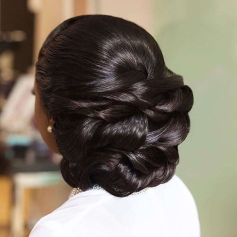 100 Wedding Hairstyles for Black Brides (2022 Edition) - LIVE&WED African Wedding Hairstyles, Black Brides Hairstyles, Brides Hairstyles, Black Bridal Makeup, Bride Hairstyles Updo, Natural Hair Wedding, Black Wedding Hairstyles, Natural Wedding Hairstyles, Bridal Hair Styles